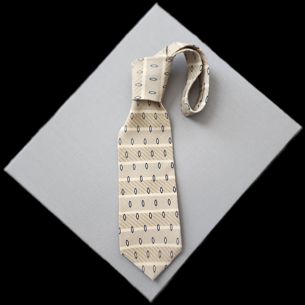 Claiborne Cream and Black Geometric Tie